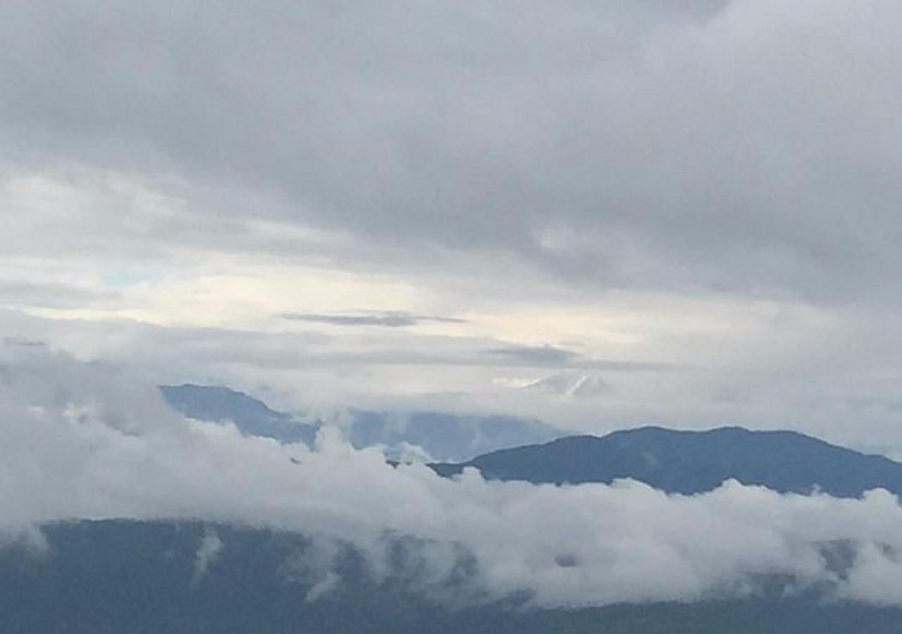 hotel uttarakhand kausani Exteriör bild
